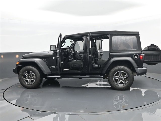 Used 2021 Jeep Wrangler Unlimited Sport image 29