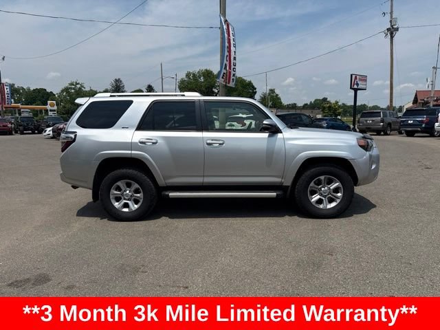 Used 2017 Toyota 4Runner SR5 Premium AWD/4WD image 2