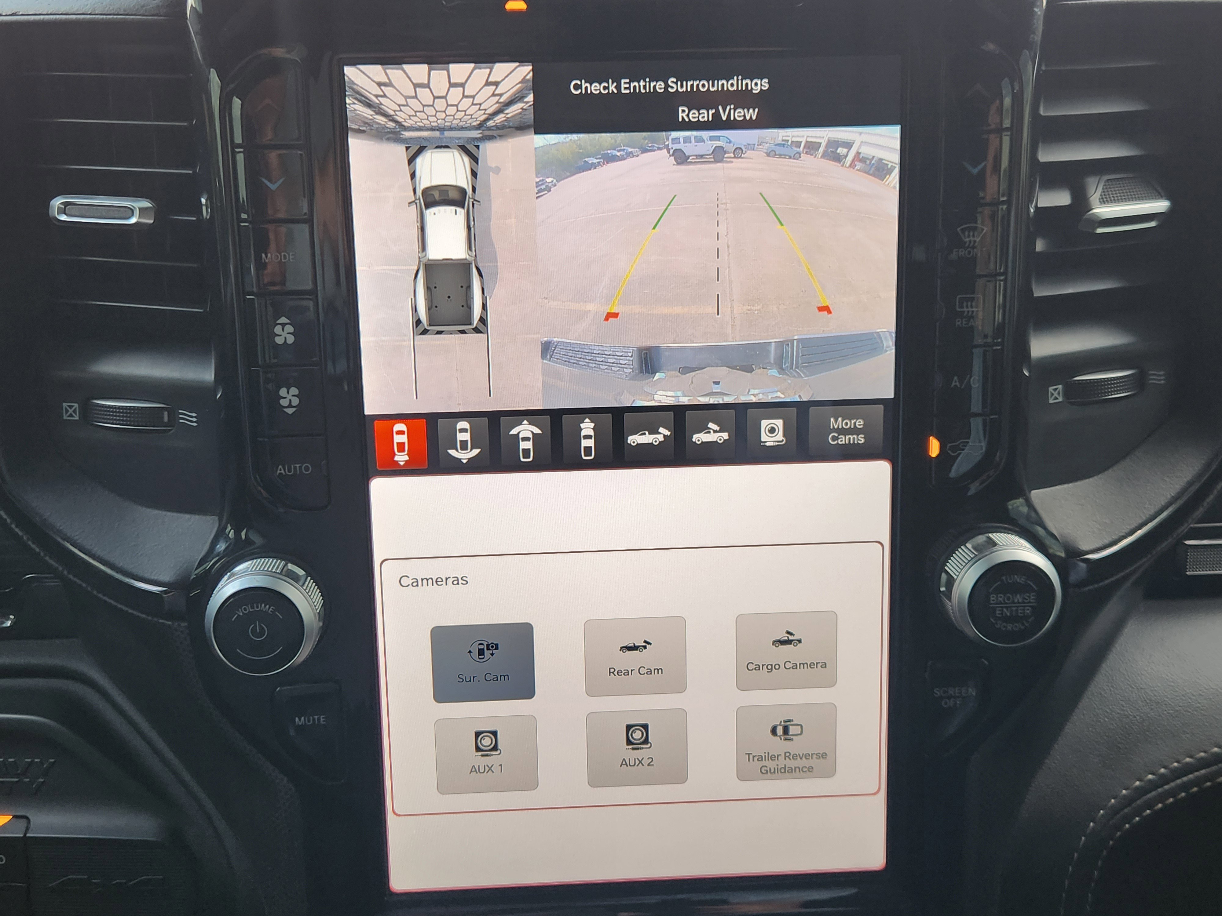 Used 2024 RAM 3500 Limited image 13