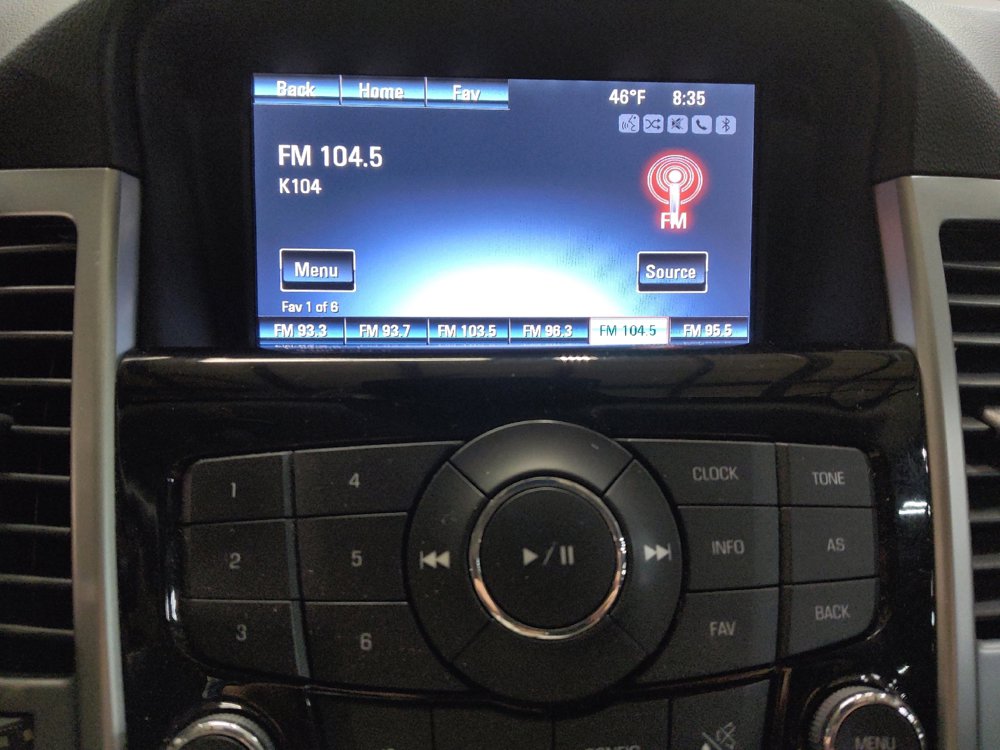 Used 2016 Chevrolet Cruze LT w/ Technology Package image 25