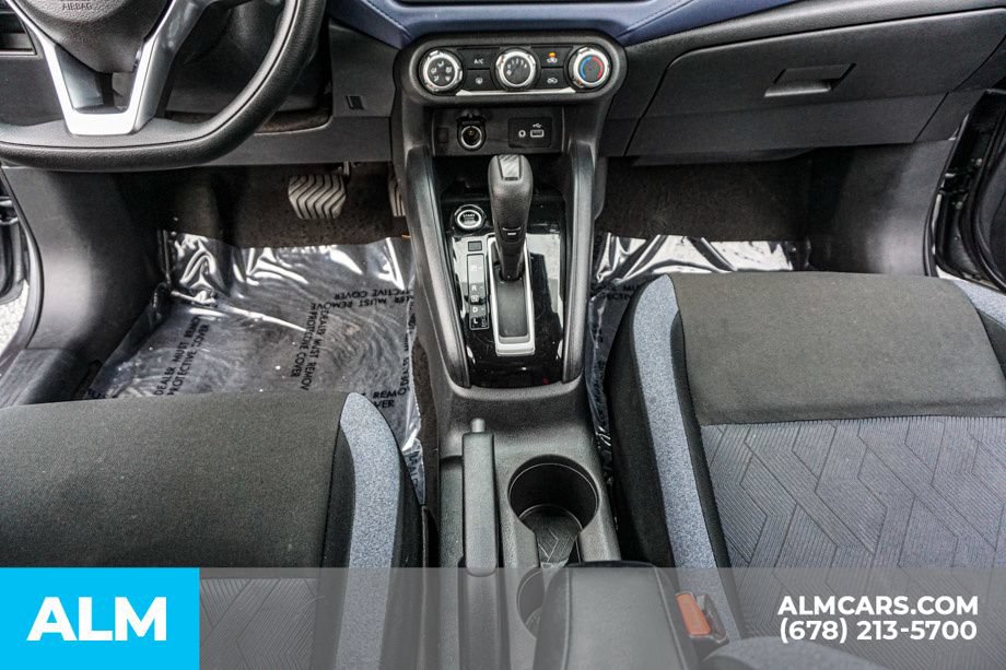 Used 2024 Nissan Versa SV FWD image 38