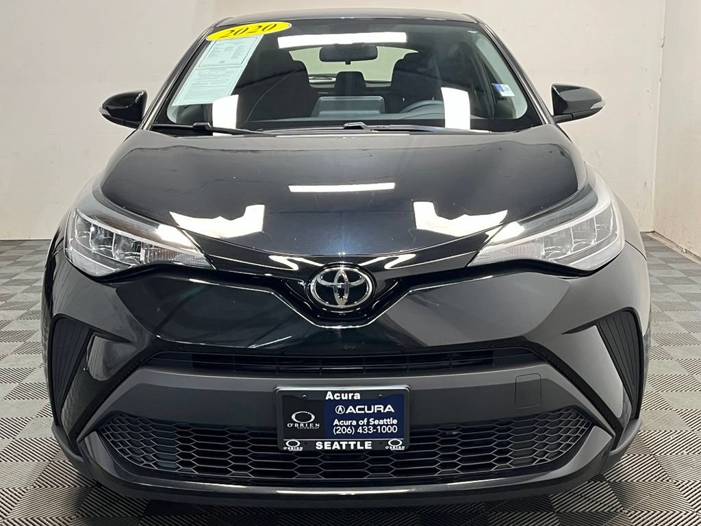 Used 2020 Toyota C-HR LE FWD image 2