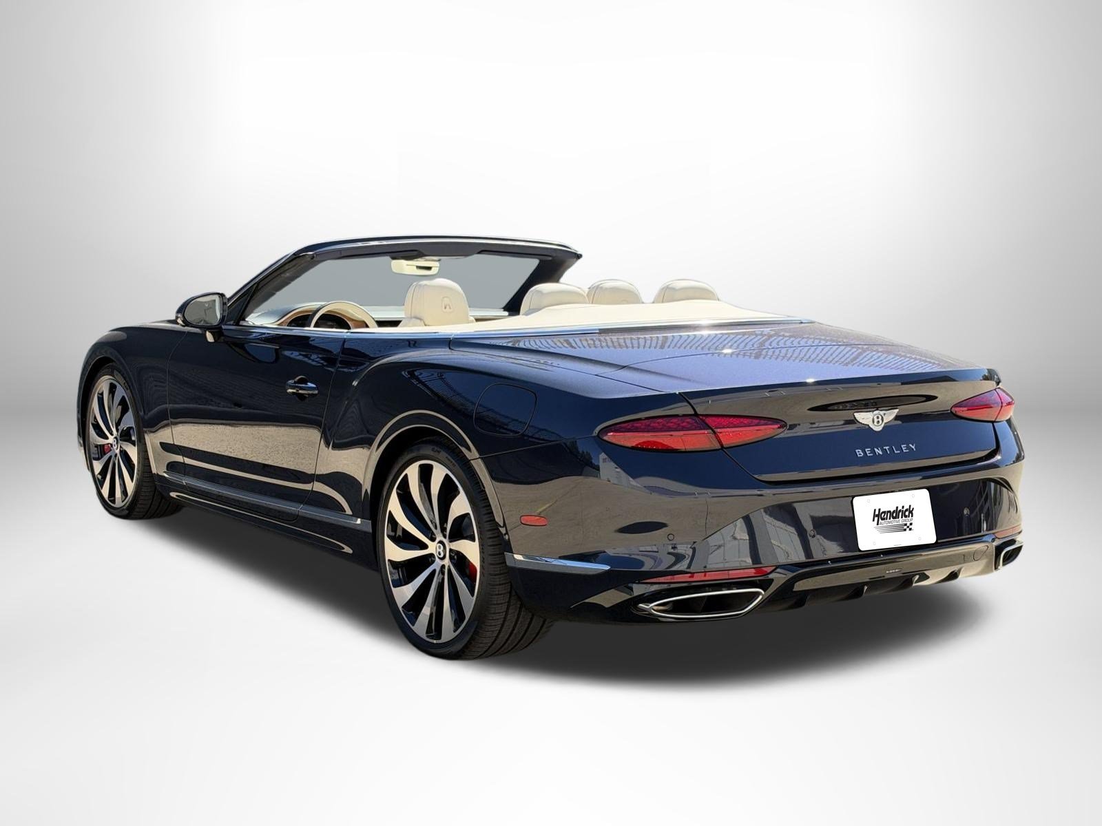 New 2027 Bentley Continental GTC AWD/4WD image 3