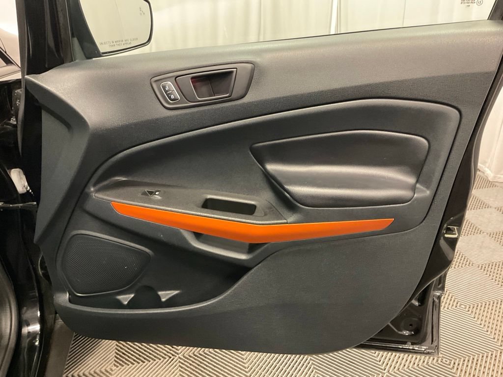 Used 2018 Ford EcoSport SES w/ SES Cold Weather Package AWD/4WD image 30