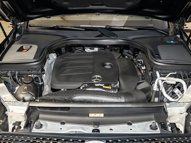 Certified 2021 Mercedes-Benz GLC 300 4MATIC image 5