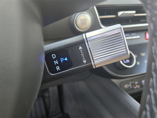 New 2025 Hyundai Sonata Limited image 16