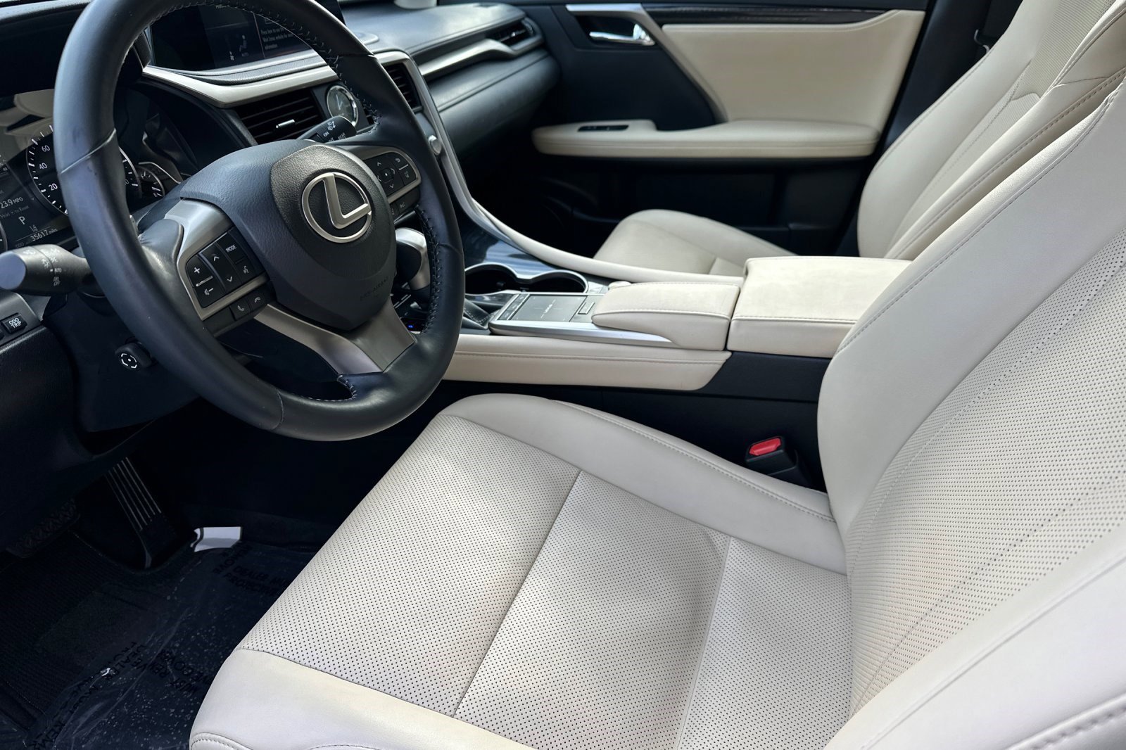 Certified 2022 Lexus RX 350 FWD image 11