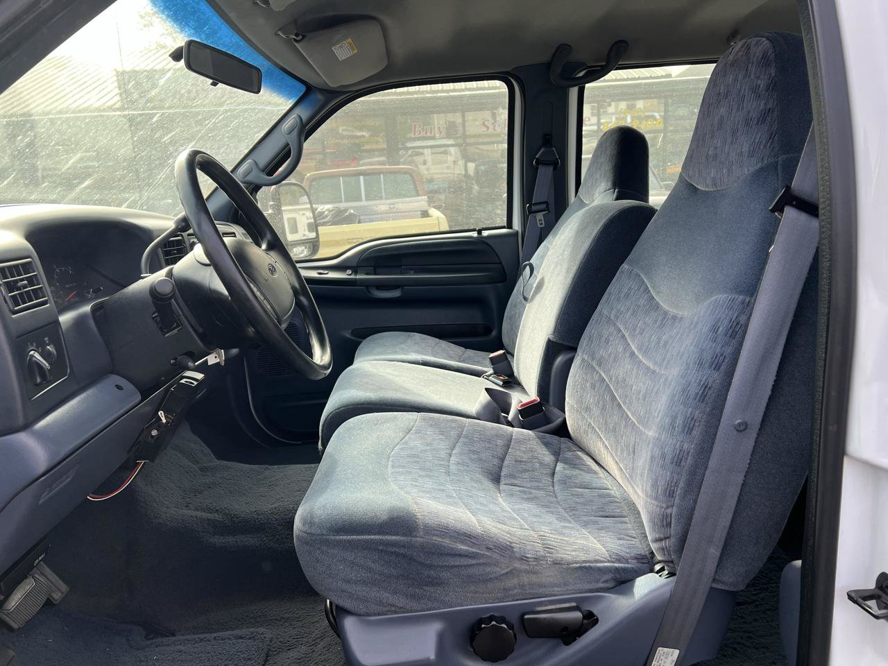 Used 2000 Ford F350 XLT AWD/4WD image 9