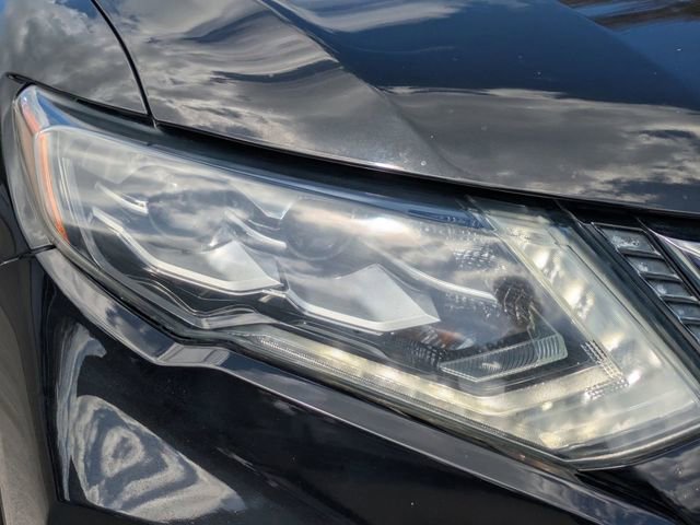 Used 2017 Nissan Rogue SL w/ SL Premium Package image 9