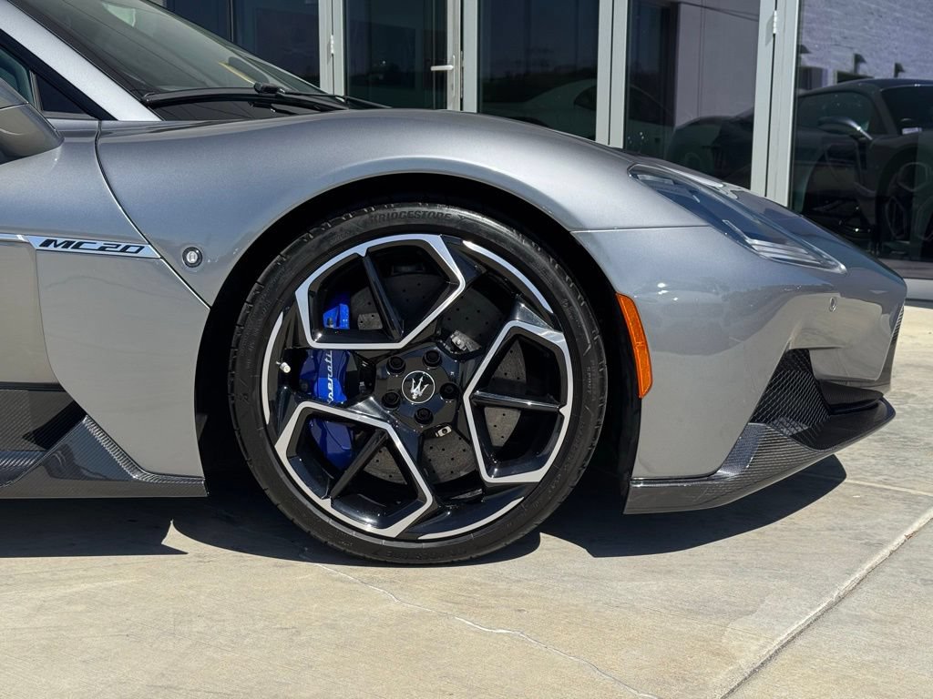 New 2023 Maserati MC20 Coupe RWD image 9