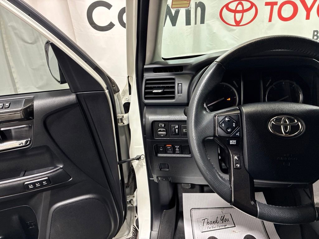 Used 2020 Toyota 4Runner Nightshade AWD/4WD image 26