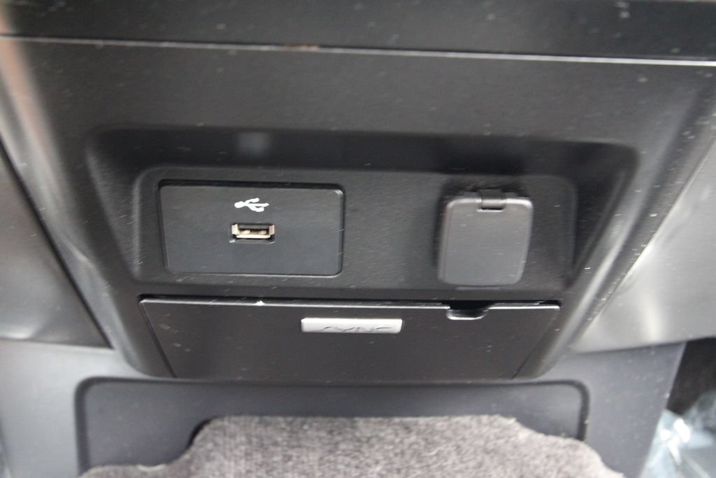 Used 2016 Ford F150 XLT w/ Equipment Group 301A Mid AWD/4WD image 26