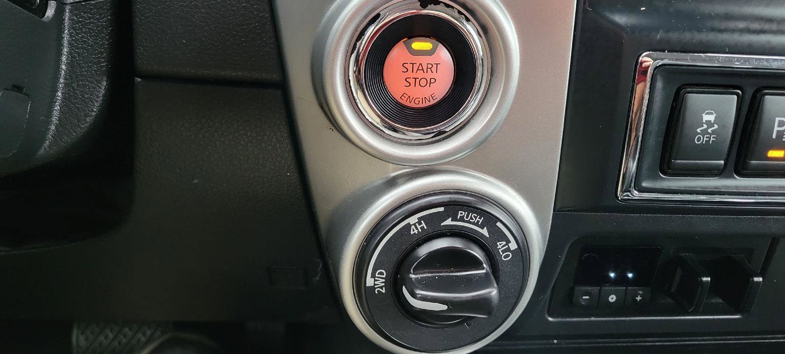 Used 2019 Nissan Titan PRO-4X w/ Pro-4x Utility Package image 14