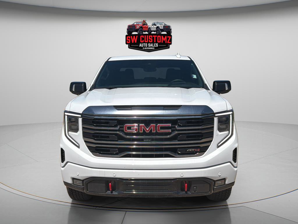 Used 2024 GMC Sierra 1500 AT4 w/ Technology Package AWD/4WD image 2
