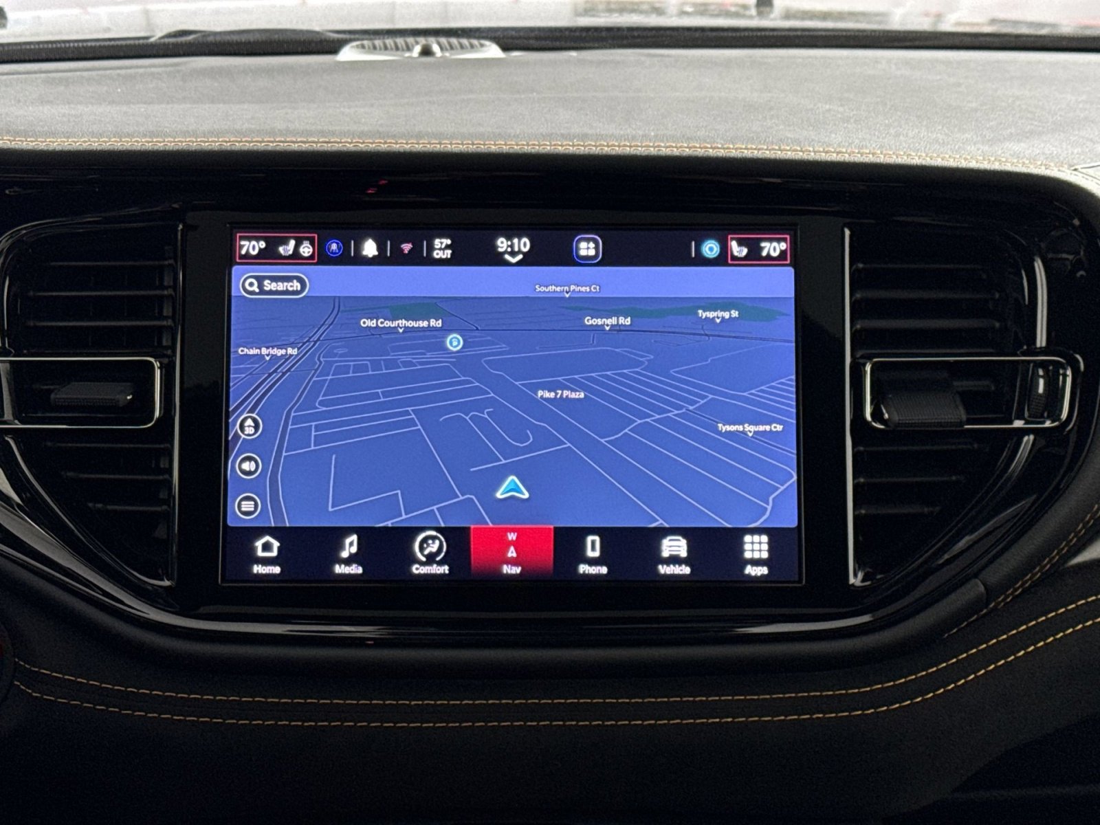 Used 2023 Dodge Durango R/T w/ Hemi Orange Plus Package AWD/4WD image 20