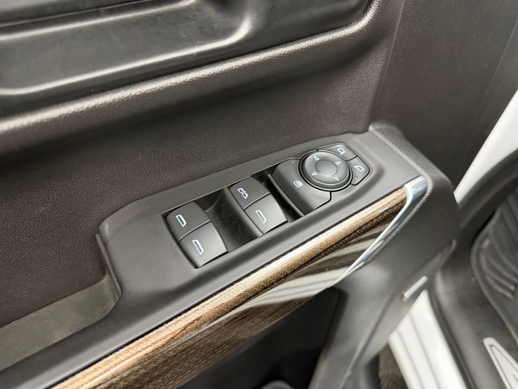 Used 2020 Chevrolet Silverado 1500 LT Trail Boss AWD/4WD image 12