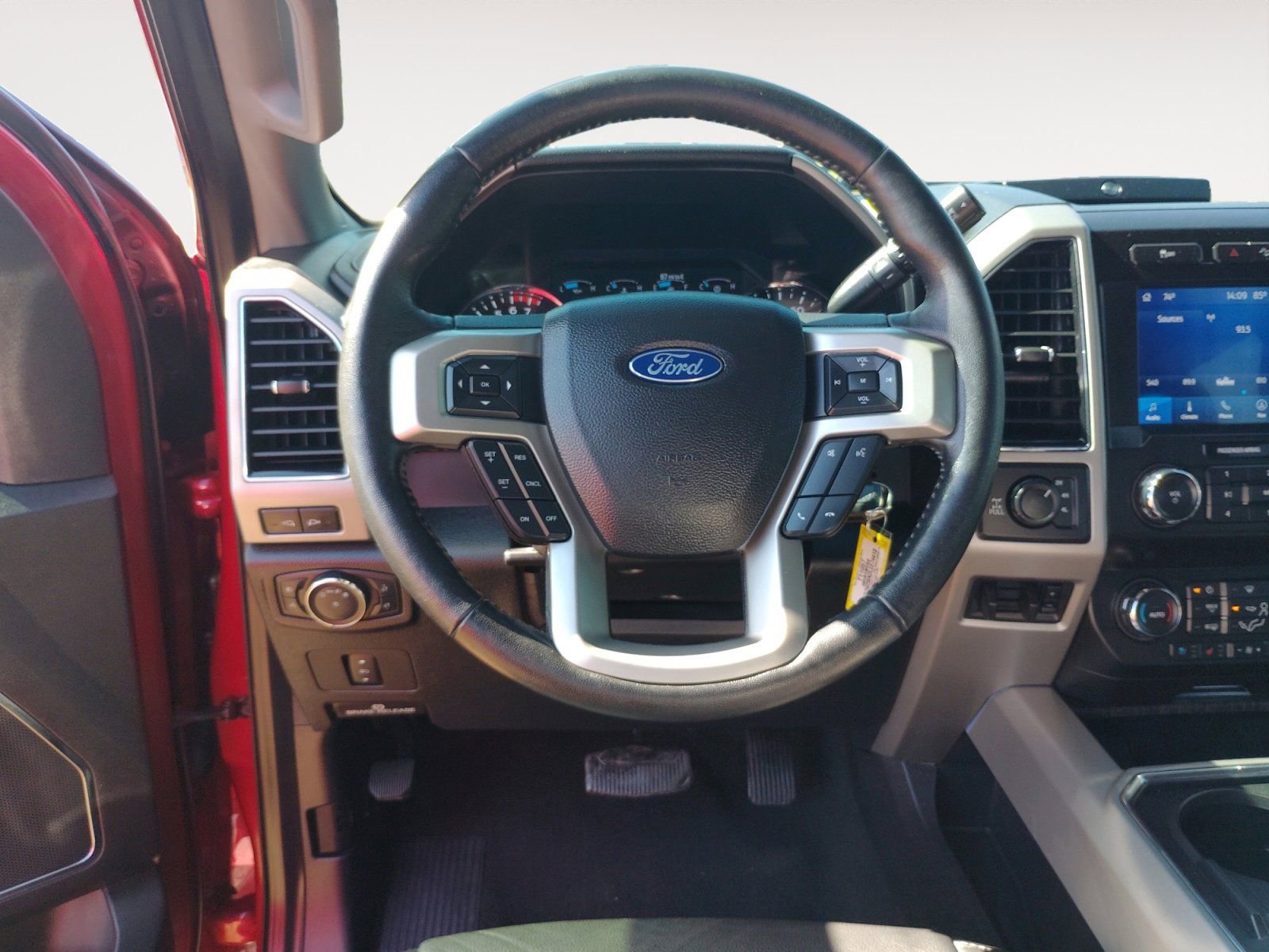 Used 2020 Ford F250 Lariat image 12