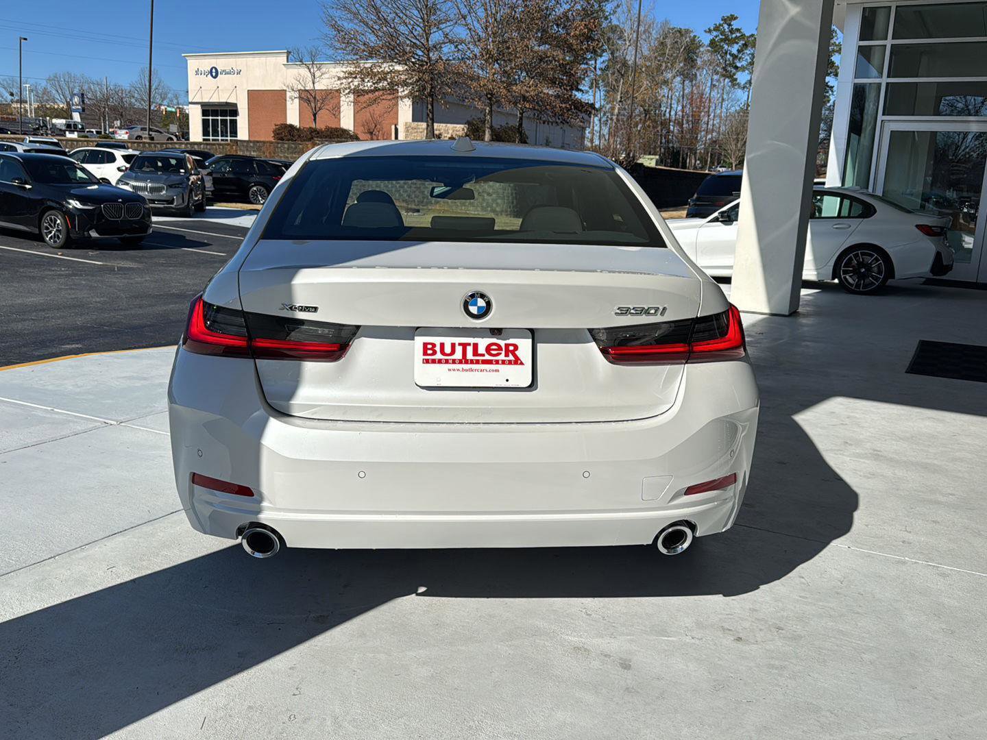 New 2026 BMW 330i xDrive Sedan w/ Premium Package image 4