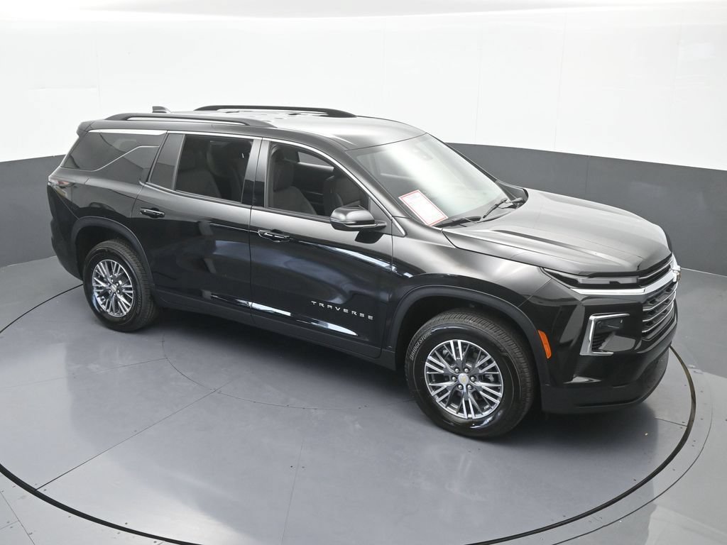 Used 2026 Chevrolet Traverse LT FWD image 53