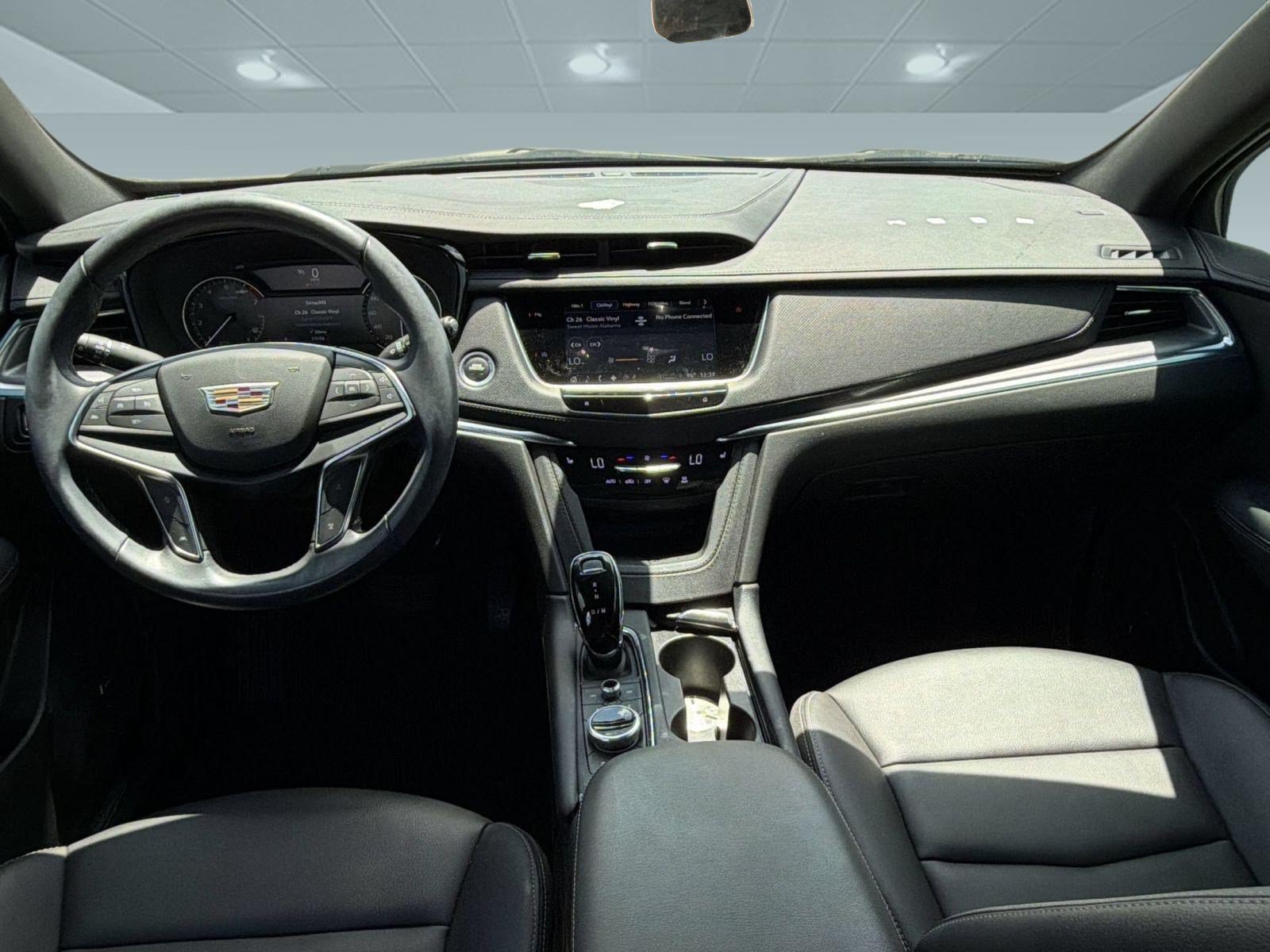 Used 2023 Cadillac XT5 Luxury FWD image 16