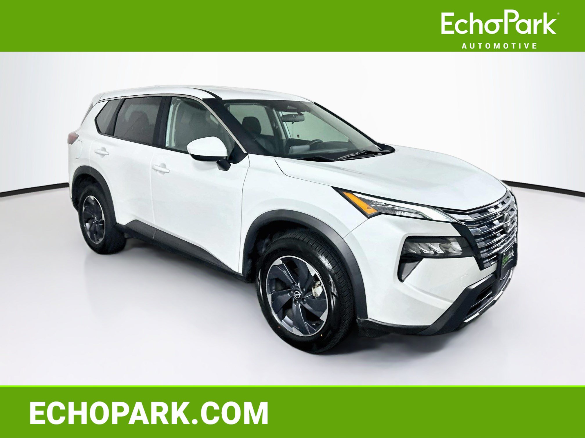 Used 2024 Nissan Rogue SV