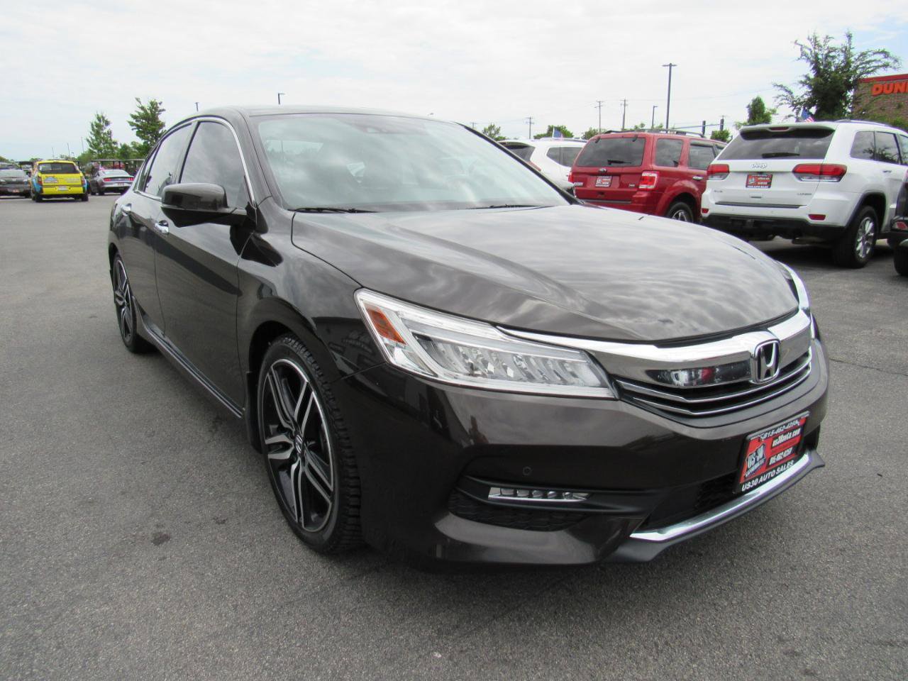 Used 2016 Honda Accord Touring image 8