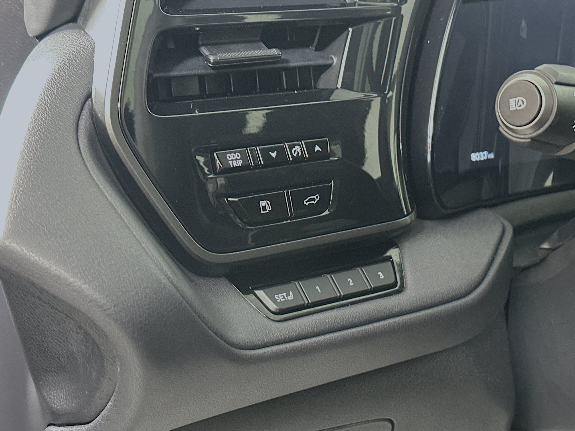 Certified 2025 Lexus TX 350 AWD w/ Technology Package image 10