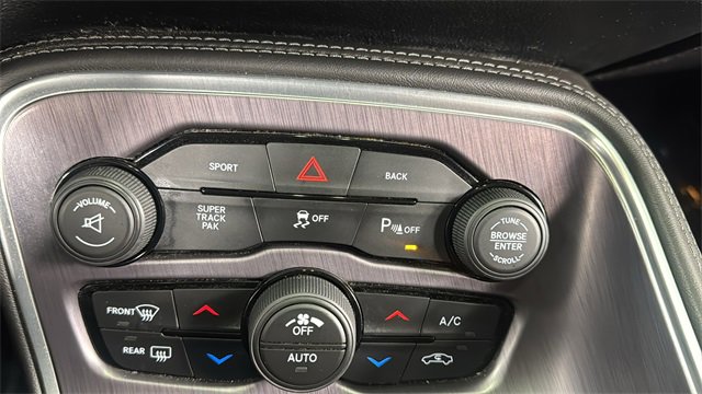 Used 2016 Dodge Challenger R/T Scat Pack image 24