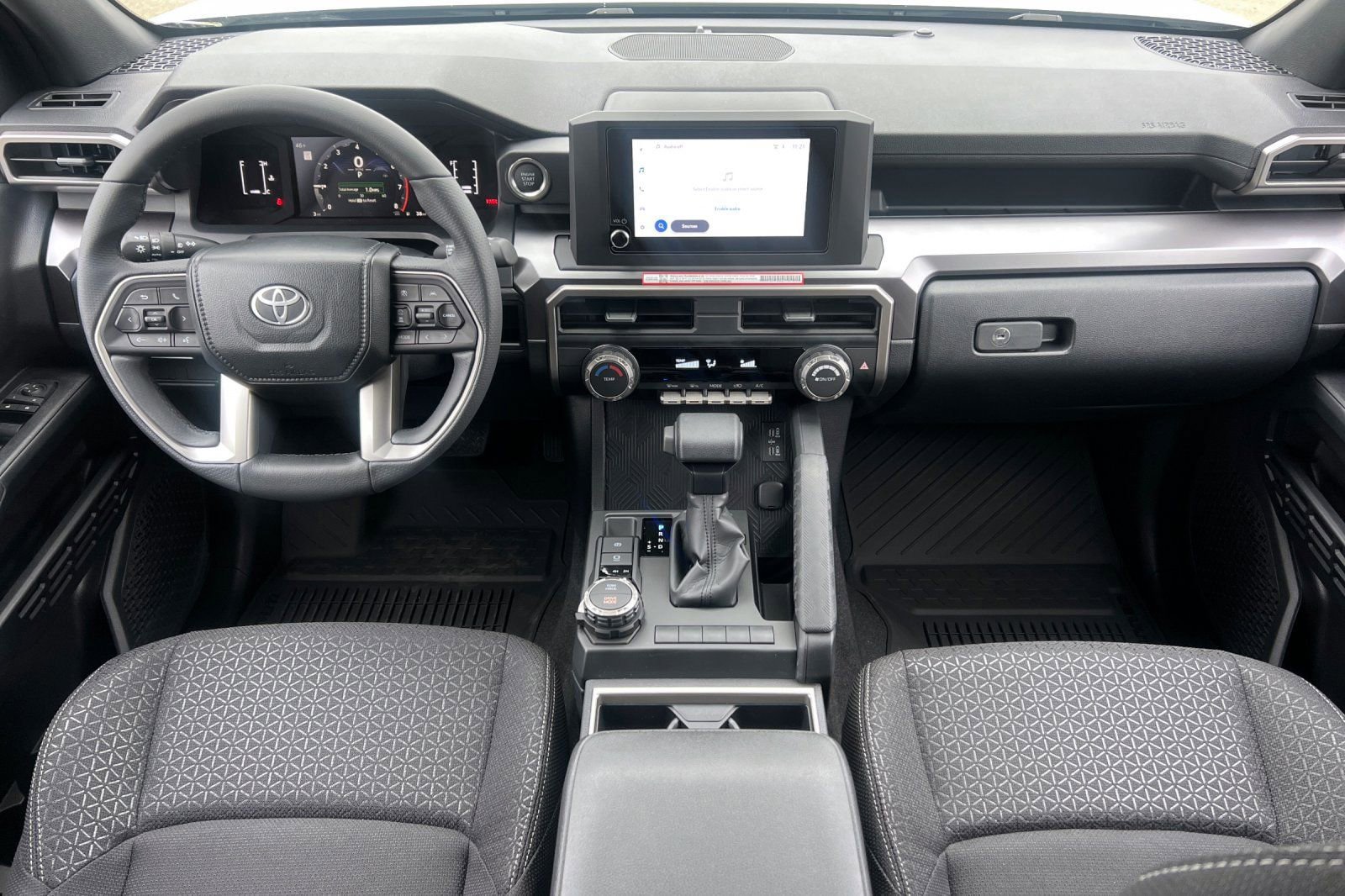 New 2026 Toyota 4Runner SR5 AWD/4WD image 13