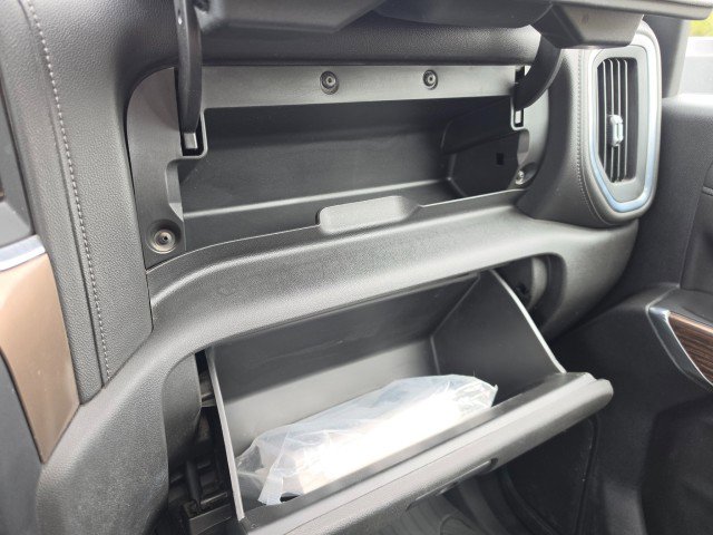 Used 2022 Chevrolet Silverado 2500 High Country w/ LPO, Hitch Package AWD/4WD image 58