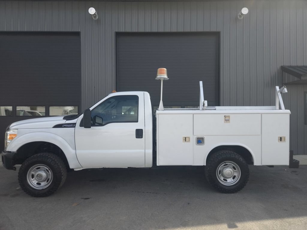 Used 2011 Ford F250 XL w/ Skid Plate Pkg AWD/4WD image 1