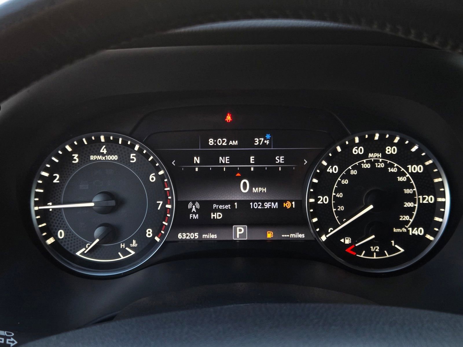 Used 2023 Nissan Armada SL w/ Captain's Chairs Package image 25