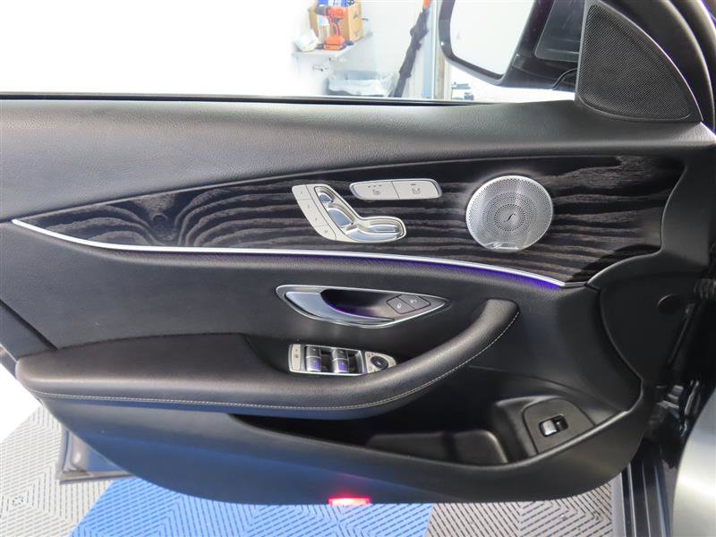 Used 2018 Mercedes-Benz E 300 image 15