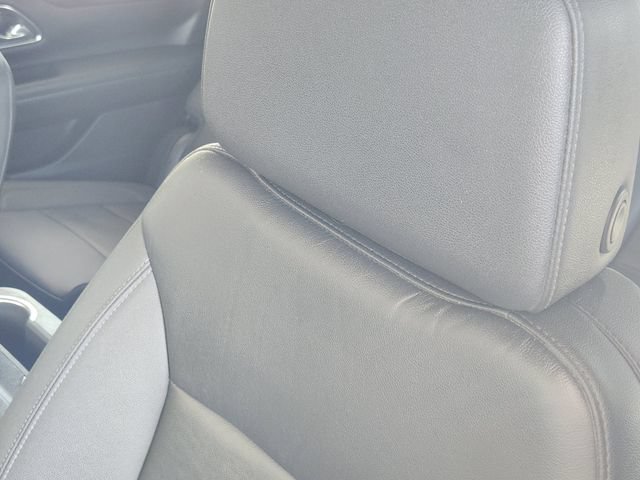 Used 2024 Chevrolet Tahoe Z71 w/ Luxury Package AWD/4WD image 20