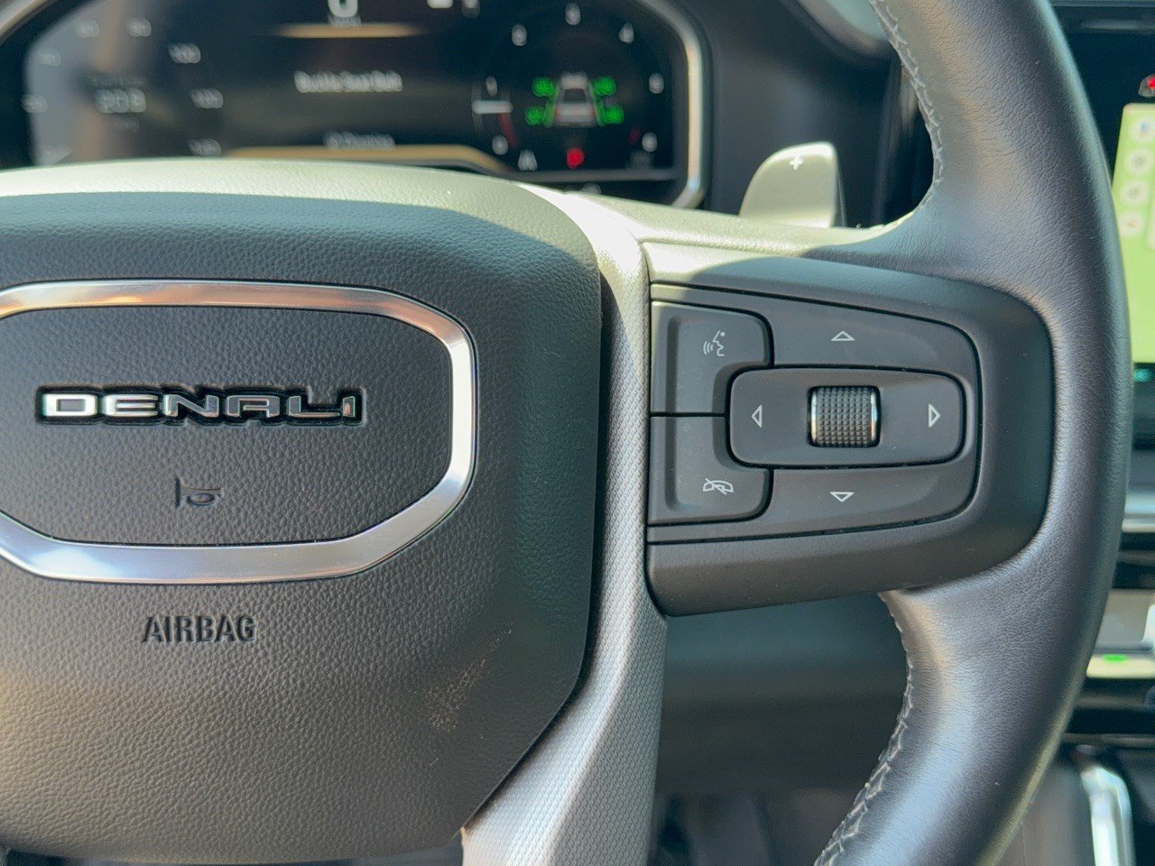 Used 2022 GMC Sierra 1500 Denali RWD image 19