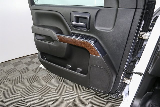 Used 2017 GMC Sierra 1500 SLE w/ SLE Value Package image 28