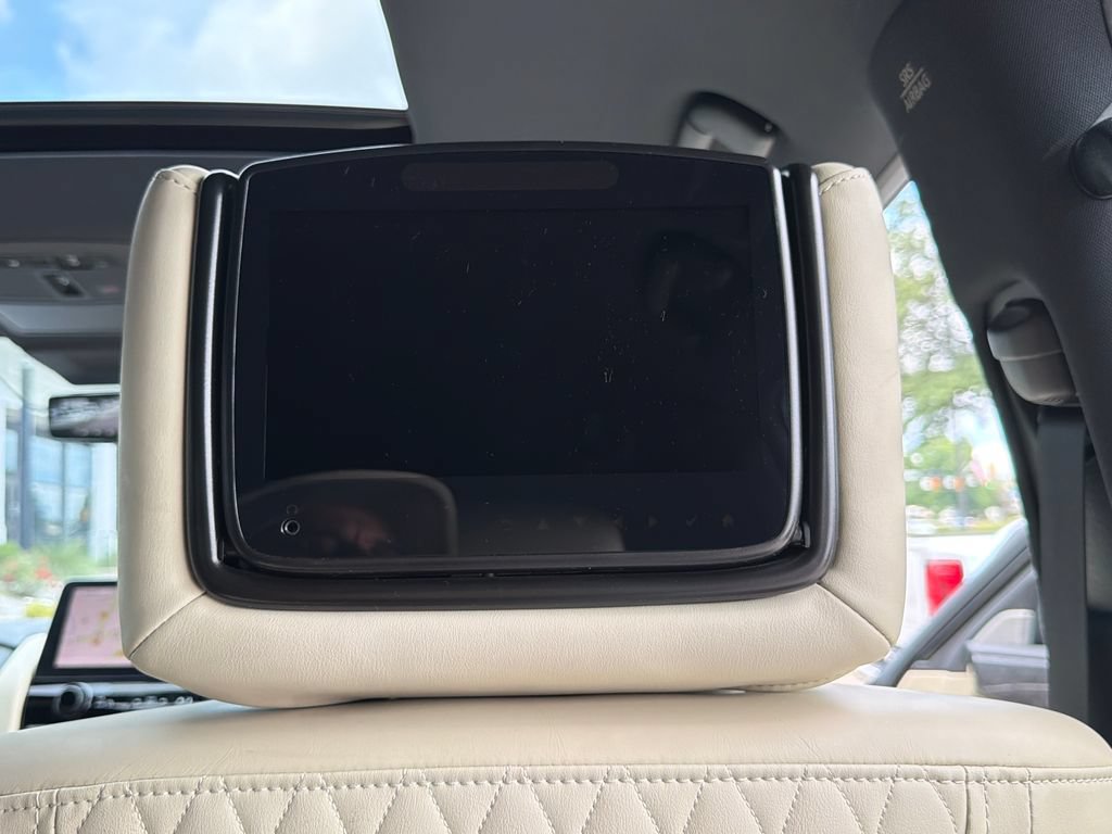Used 2023 INFINITI QX80 Sensory w/ All-Season Package AWD/4WD image 40