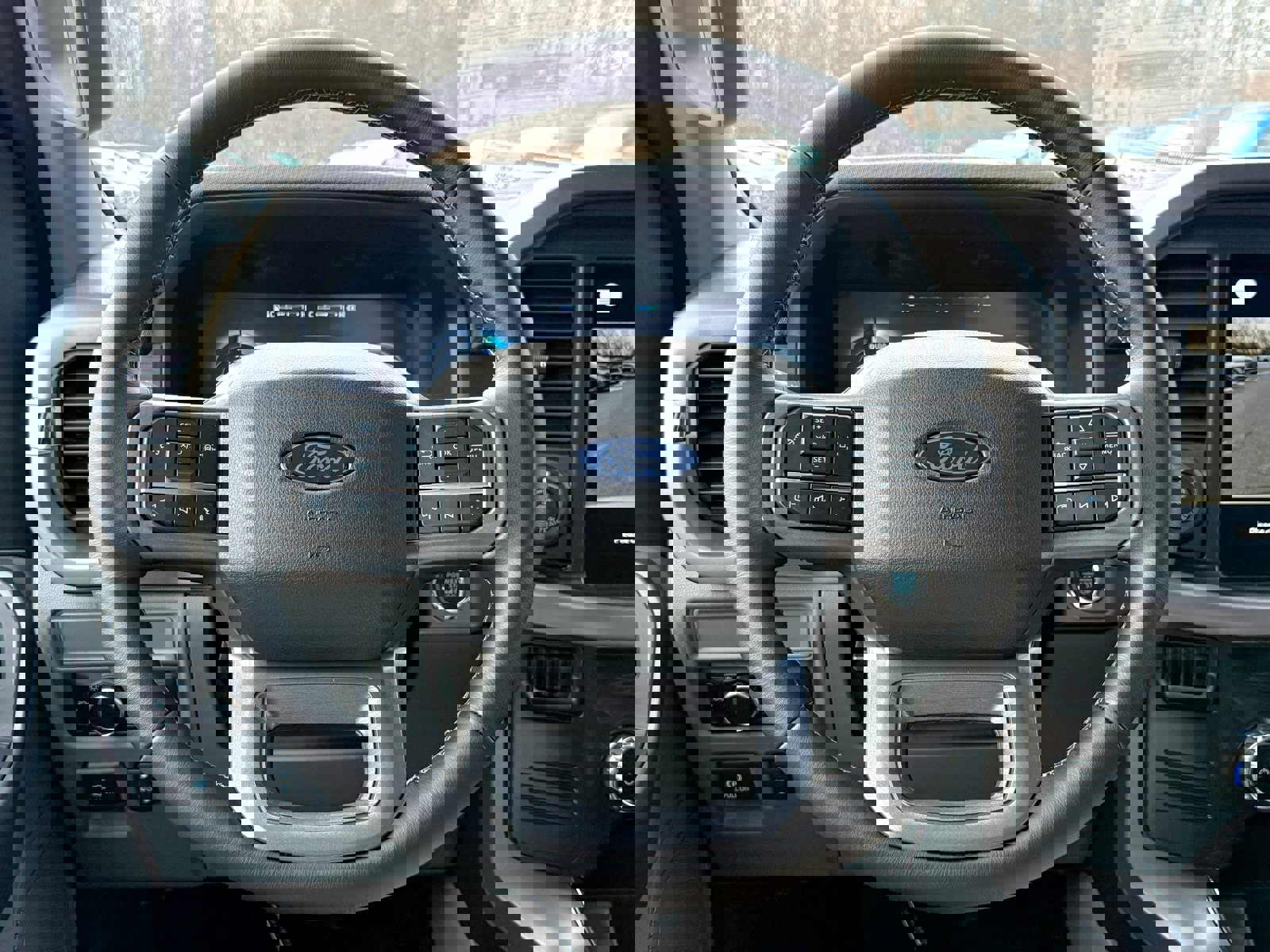 New 2025 Ford F150 Lightning XLT image 56