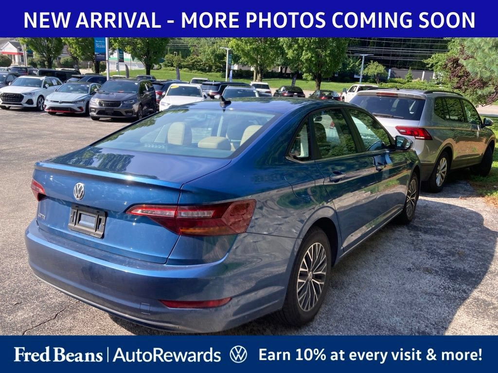 Used 2019 Volkswagen Jetta SEL FWD image 4