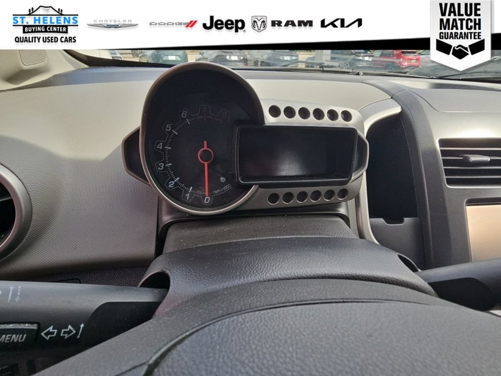 Used 2015 Chevrolet Sonic LT FWD image 23