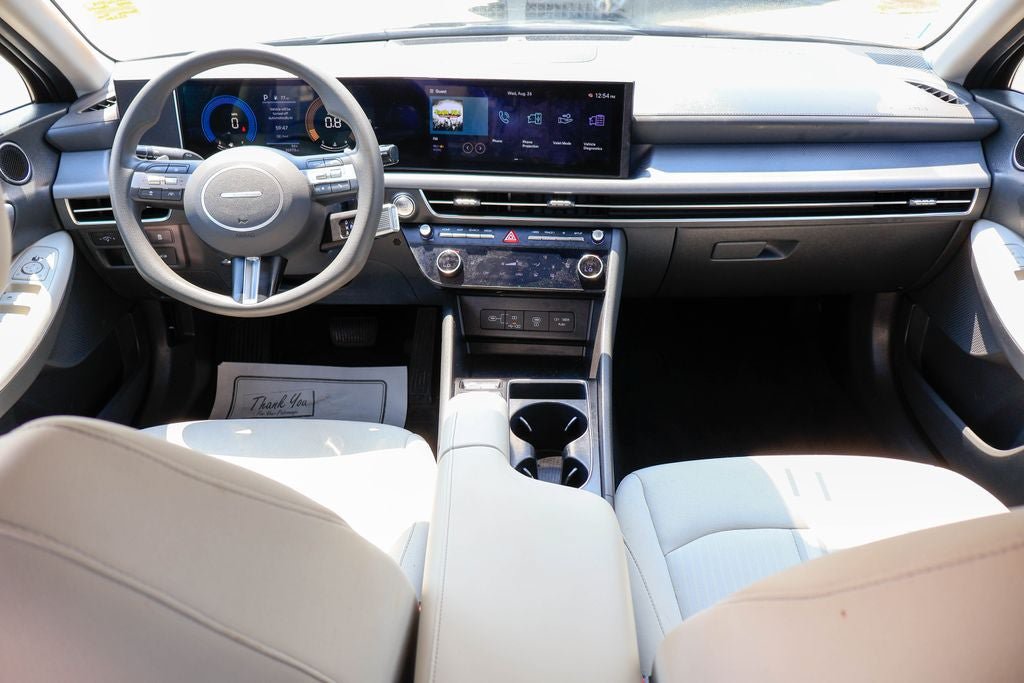Used 2025 Hyundai Sonata SEL FWD image 6