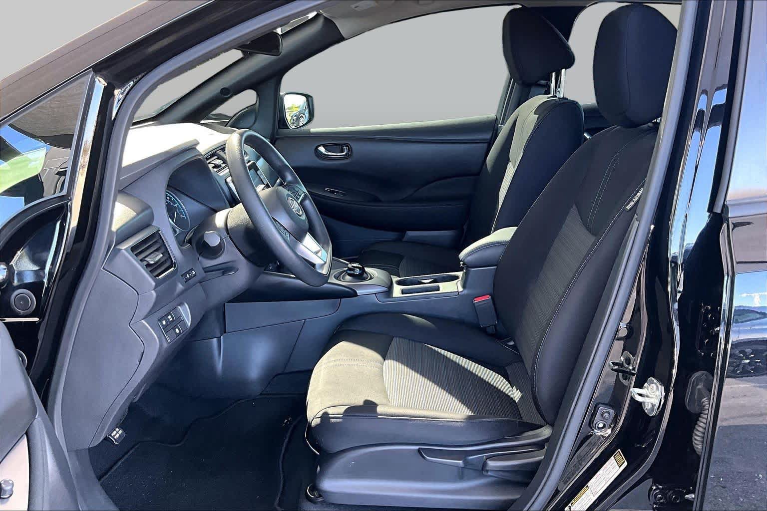 Used 2023 Nissan Leaf S FWD image 7