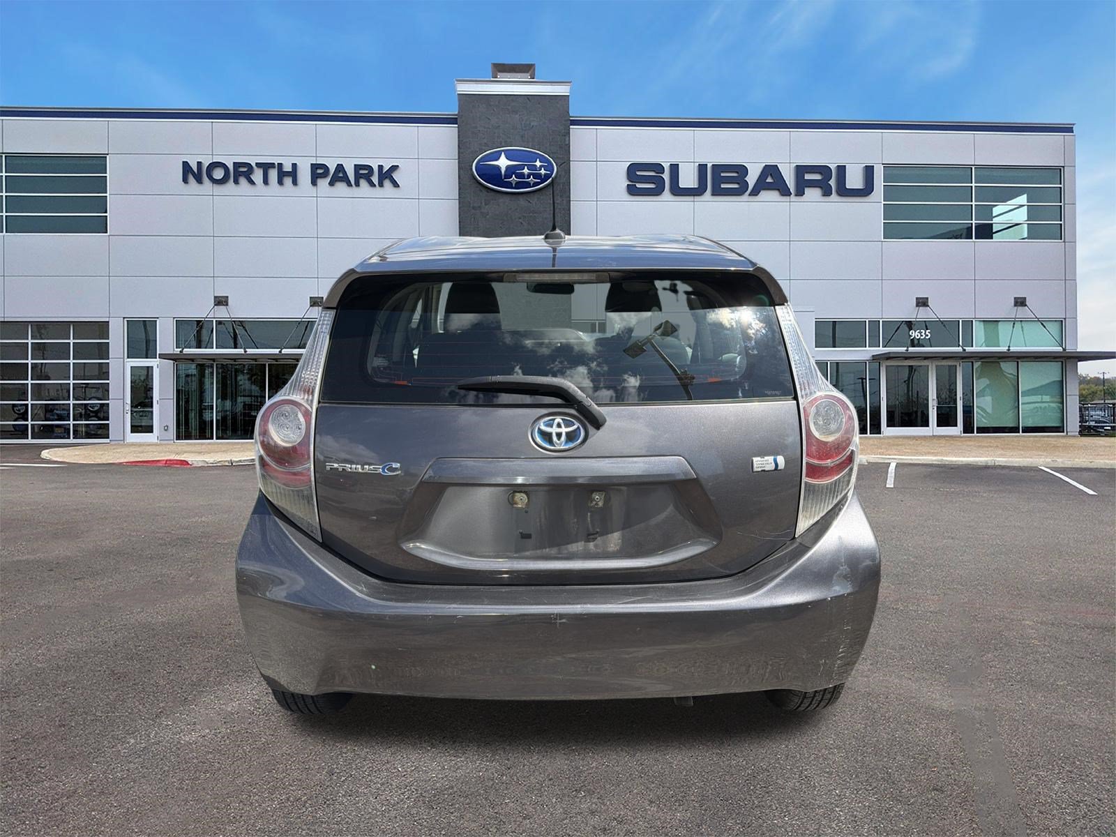 Used 2013 Toyota Prius C Three FWD image 4