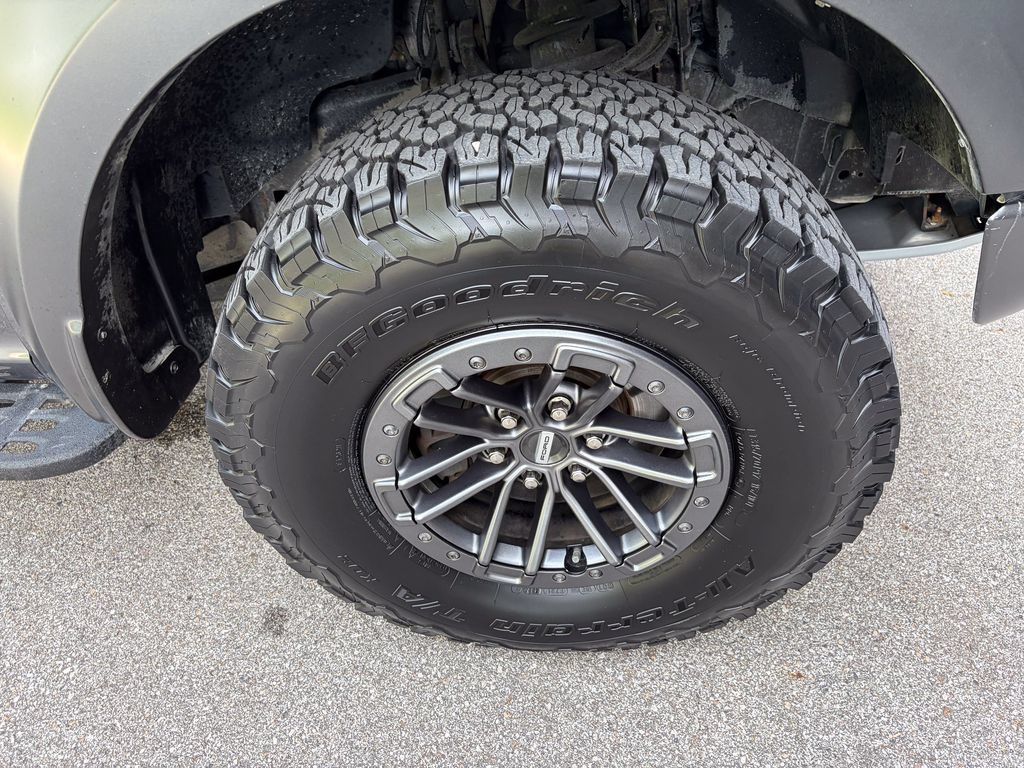 Certified 2019 Ford F150 Raptor w/ Equipment Group 802A Luxury AWD/4WD image 47