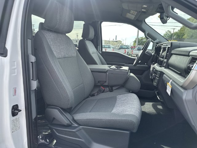 New 2027 Ford F350 XLT w/ FX4 Off-Road Package AWD/4WD image 27