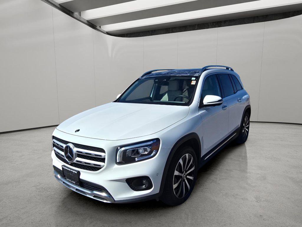 Used 2021 Mercedes-Benz GLB 250 4MATIC w/ Premium Package image 1