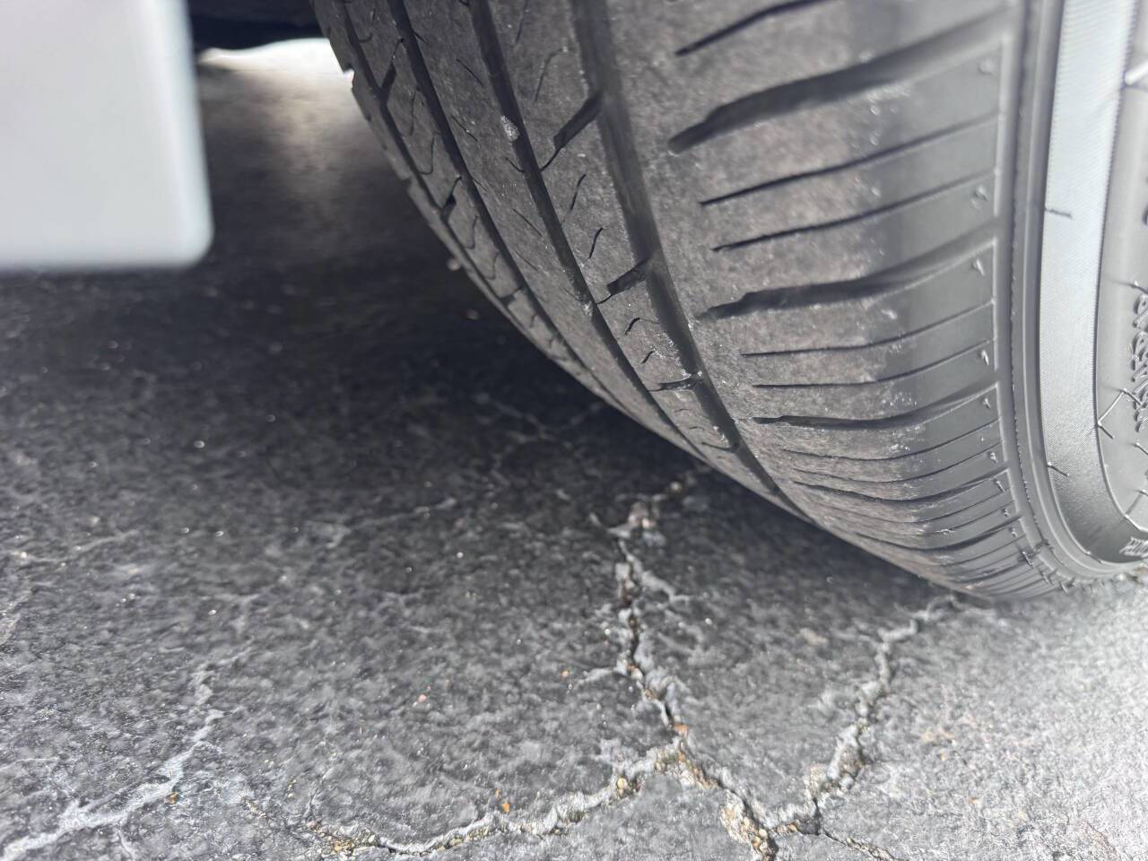 Used 2018 Toyota Camry SE image 13