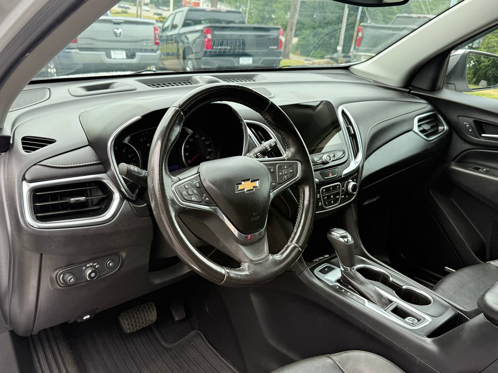 Certified 2020 Chevrolet Equinox Premier AWD/4WD image 14