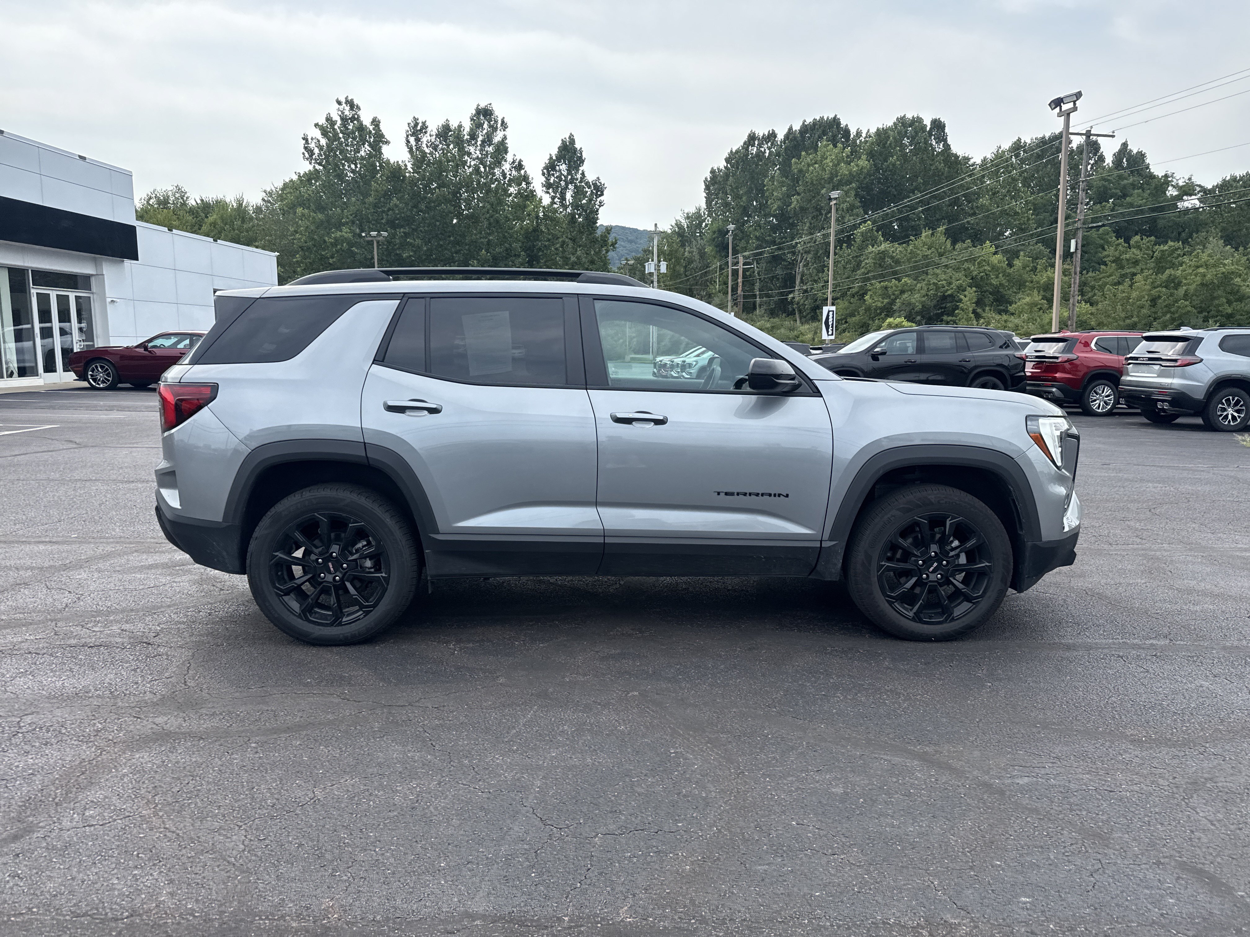 Used 2026 GMC Terrain Elevation w/ Elevation Premium Package AWD/4WD image 2