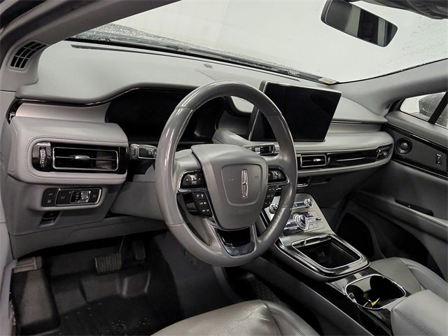 Used 2021 Lincoln Nautilus Reserve image 18